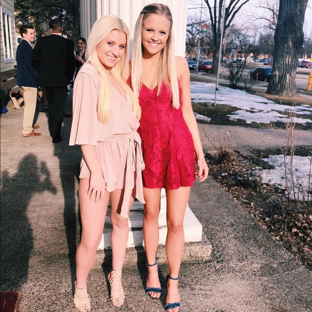 Meet your Posher, Lauren